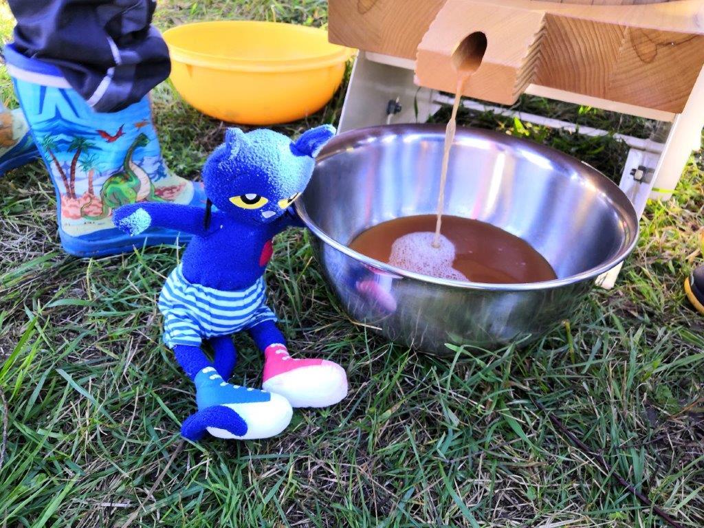 Foto Apfelsaft und Pete